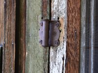 DSC 3723  Hinge at the cabin